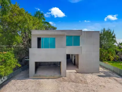 New construction Single-Family house 7701 Coquina Dr, North Bay Village, FL 33141 - image