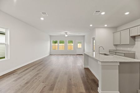 Lonestar Collection at Mirabella 10