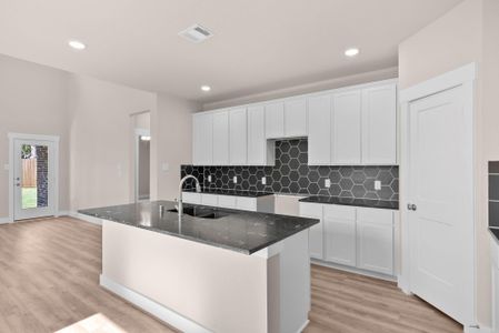 New construction Single-Family house 21443 Gazania Daisy Ln, Tomball, TX 77377 plan Cedar Sorella 40s - image 9