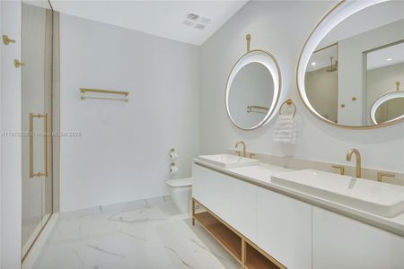 New construction Condo house 2655 S Bayshore Dr, Unit 405, Miami, FL 33133 - image 13