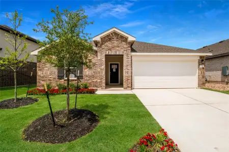 New construction Single-Family house 1932 Bandito Bluff Pass, Leander, TX 78641 plan The Kingston - image