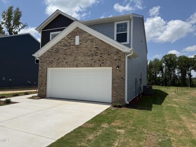 New construction Single-Family house 1250 Pond Overlook Dr, Nashville, NC 27586 plan Magellan - image