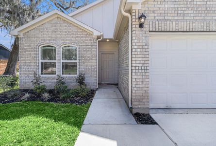 New construction Single-Family house 249 Edgewater Dr, West Columbia, TX 77486 plan Duval - image