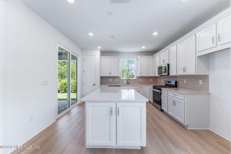 New construction Single-Family house 614 Ecliptic Lp, Yulee, FL 32097 plan Compass - image 12