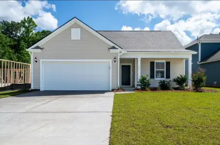 New construction Single-Family house 153 Royal Cainhoy Wy, Huger, SC 29450 plan Compton - image