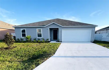 New construction Single-Family house 312 339990 Ct, Kissimmee, FL 34758 - image