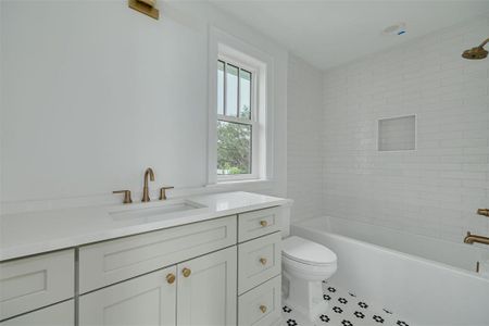 New construction Single-Family house 246 23Rd Ave Se, St. Petersburg, FL 33705 - image 11