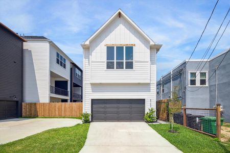 New construction Single-Family house 5103 Sherman Street, Houston, TX 77011 - photo 0