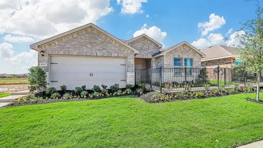 New construction Single-Family house 557 Marsh St, Cleburne, TX 76033 plan Denton - image