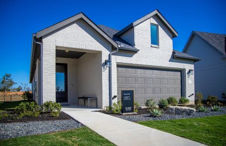 New construction Single-Family house 137 Perth Cv, Bastrop, TX 78602 plan Hallmark - image