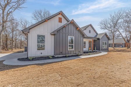 New construction Single-Family house 1767 J E Woody Rd, Springtown, TX 76082 null- photo 16 16