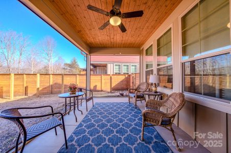 New construction Townhouse house 560 Sweet Birch Park Ln, Black Mountain, NC 28711 - image