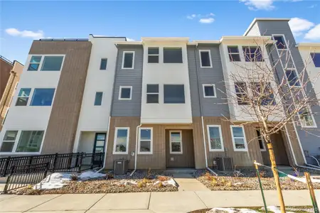 New construction Townhouse house 14261 Currant St, Broomfield, CO 80020 null- photo 0