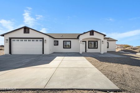 New construction Single-Family house 36913 W Whitton Avenue, Tonopah, AZ 85354 - photo 0