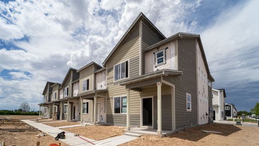 New construction Single-Family house 500 South Denver Avenue, Unit 19E, Fort Lupton, CO 80621 Silvercliff- photo 0