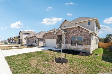 New construction Single-Family house 132 Shelton Pass, Cibolo, TX 78108 The Pearl (C452)- photo 7 7