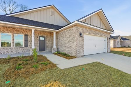New construction Single-Family house 2804 Blackbird Ct, Crestview, FL 32563 plan Sierra - image 3