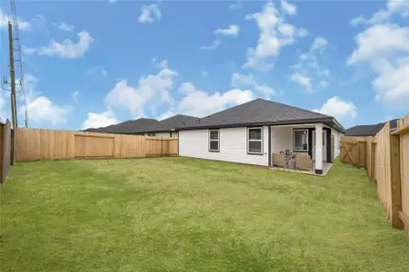 New construction Single-Family house 3050 Bloomsbury Terrace Dr, Fulshear, TX 77441 plan Forest - X35F - image 2
