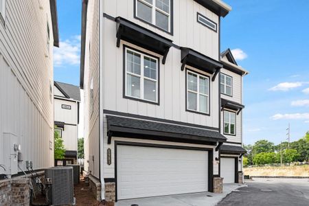 New construction Townhouse house 1991 Hollywood Rd Nw, Atlanta, GA 30318 null- photo 0 0