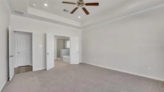 New construction Single-Family house 11903 Wisteria Mdws, Willis, TX 77318 plan Torrey Pines II - image 8