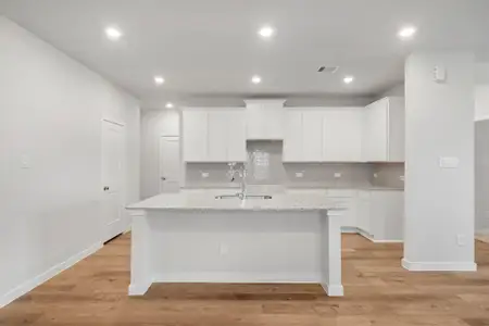 New construction Single-Family house 4011 Windy Whisper Dr, Brookshire, TX 77423 plan Silverbell - image 6