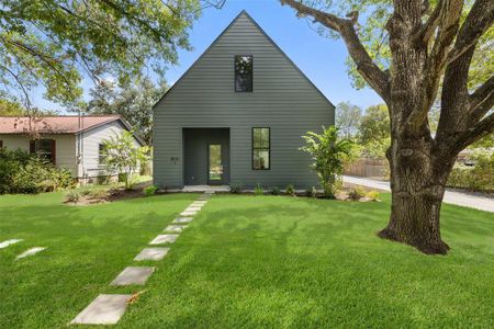 New construction Single-Family house 4515 Russell Dr, Unit A, Austin, TX 78745 - photo 0