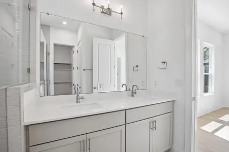 New construction Single-Family house 2014 Kit Cir, Austin, TX 78758 plan Silverton - image 8