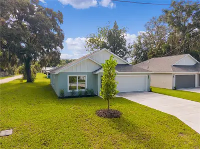 New construction Single-Family house 768 Powell St, Wildwood, FL 34785 - image