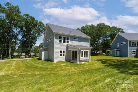 New construction Single-Family house 1645 Carolina Cir, Gastonia, NC 28054 - image