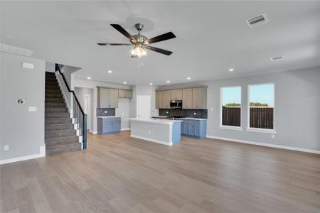 New construction Single-Family house 5064 Picasso Rd, Royse City, TX 75189 plan The Royal - image 14