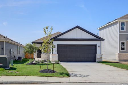 New construction Single-Family house 12518 Spike Hts, San Antonio, TX 78245 Isabella - 1585- photo 0 0