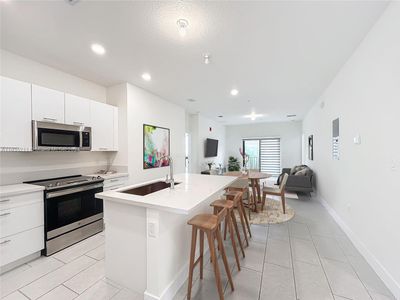 New construction Condo/Apt house 8167 Nw 41St St, Unit E-304, Doral, FL 33166 - photo 0