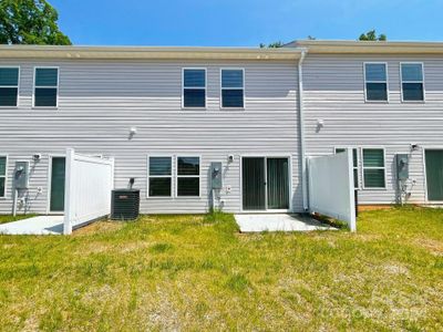 New construction Townhouse house 140 S Bell Avenue, Albemarle, NC 28001 - photo 33 33