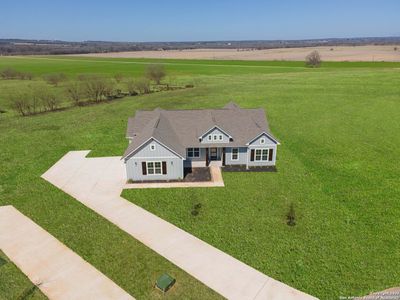 New construction Single-Family house 310 Venado Oaks, Castroville, TX 78009 St. Lucia- photo 21 21