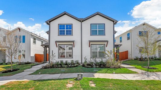 New construction Duplex house 6628 Windfall Dr, Fort Worth, TX 76135 null- photo 1 1