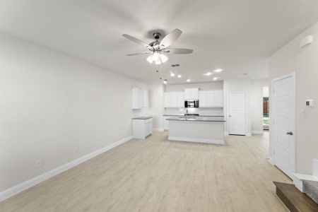 New construction Townhouse house 3076 Tall Pine Ln, Corinth, TX 76210 plan Conroe - image 10