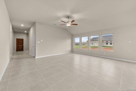 New construction Single-Family house 113 Reno Trl, Floresville, TX 78114 Ellsworth- photo 12 12