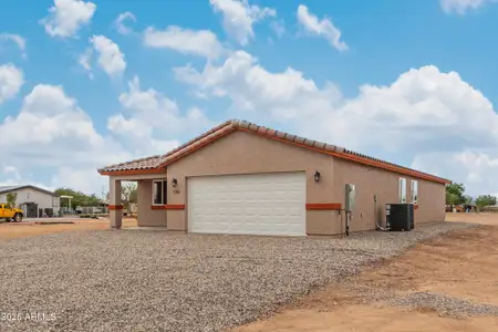 New construction Single-Family house 130  S 352nd Ave, Tonopah, AZ 85354 - image