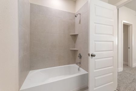 New construction Single-Family house 2046 Winepress Rd, Brenham, TX 77833 - image 9