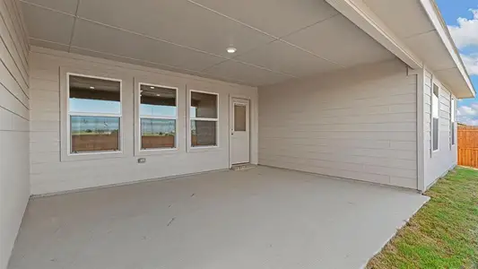 New construction Single-Family house 413 Sunflower Trl, Cleburne, TX 76033 plan IRVING - image