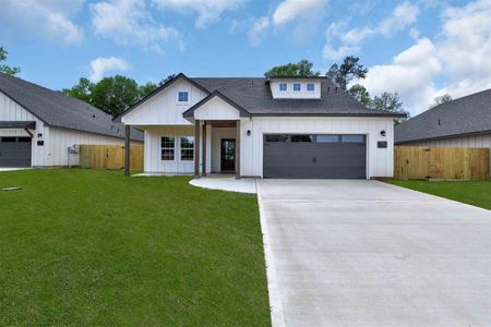 New construction Single-Family house 90 Bluegill Drive, Shepherd, TX 77371 - photo 0