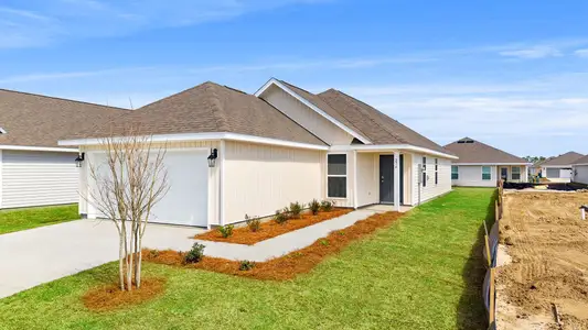 New construction Single-Family house 274 Reddy Creek Dr, Panama City, FL 32404 plan Celeste- 4 Sides Vinyl - image