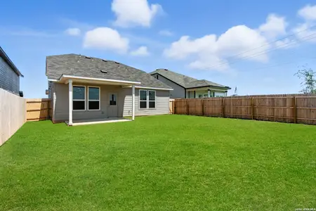 New construction Single-Family house 1203 Los Mochis Ave, Converse, TX 78109 plan Dinero - image 19