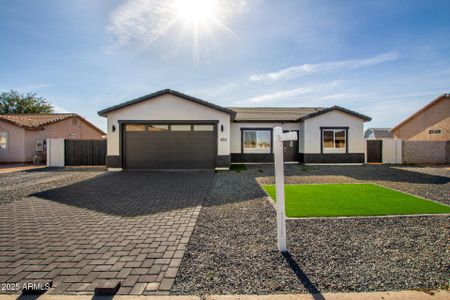 New construction Single-Family house 11405 W Madero Dr, Arizona City, AZ 85123 - image