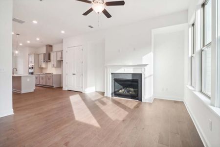 New construction Townhouse house 3875 Allegretto Cir, Atlanta, GA 30339 Legato- photo 70 70