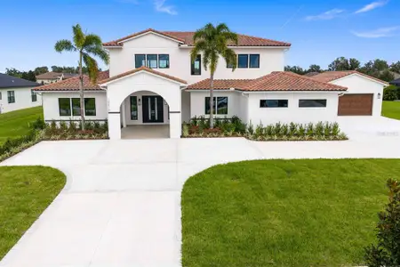 New construction Single-Family house 10910 Brooksnest Ct, Lithia, FL 33547 - image