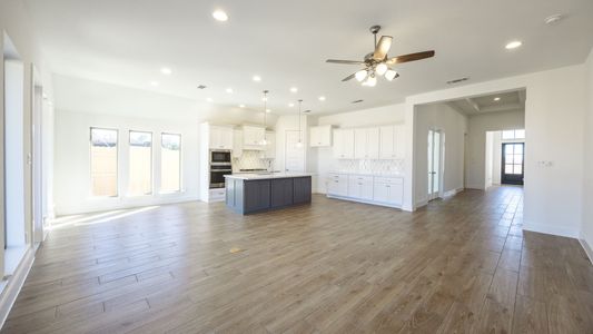 New construction Single-Family house 168 Palo Pinto Bnd, Bastrop, TX 78602 2493W- photo 9 9