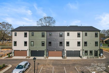New construction Townhouse house 722 Falling Oak Aly, Unit 20, Huntersville, NC 28078 null- photo 26 26