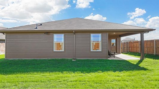 New construction Single-Family house 1749 Gillens Ave, Fort Worth, TX 76140 plan lakeway - image