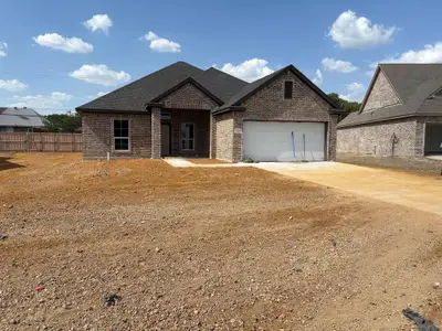 New construction Single-Family house 210 Alice Ct, Grand Prairie, TX 75051 - image